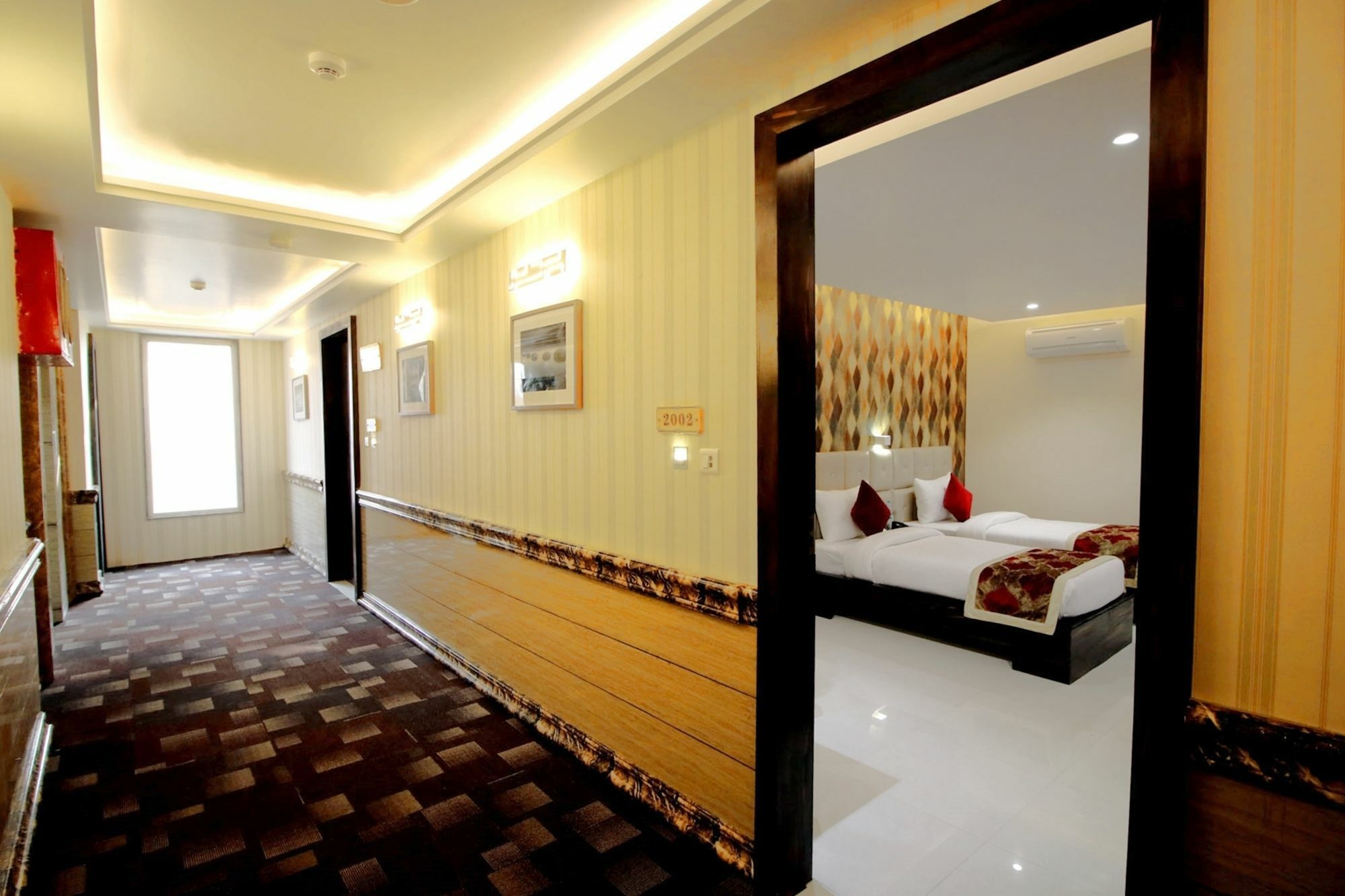 Pinnacle By Click Hotels, Lucknow Esterno foto