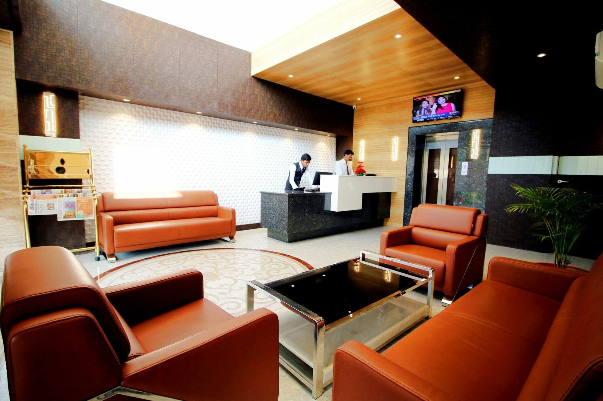 Pinnacle By Click Hotels, Lucknow Esterno foto